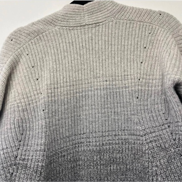 Athleta wool cashmere Gray Ombrè sweater size XS - Picture 7 of 9